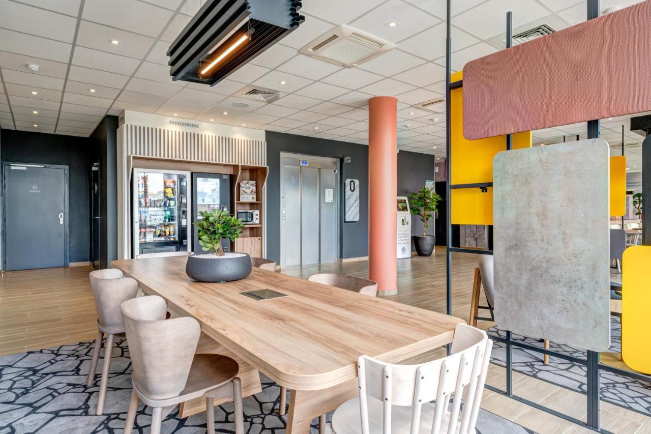 B&B Hotel Le Port Marly Saint Germain En Laye 외부 사진