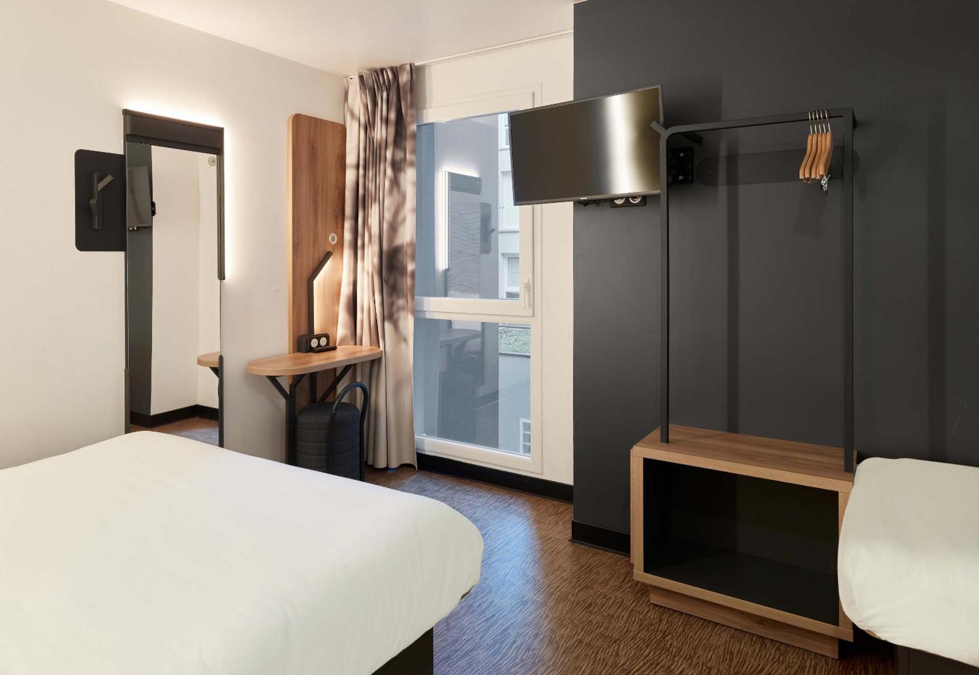 B&B Hotel Le Port Marly Saint Germain En Laye 외부 사진